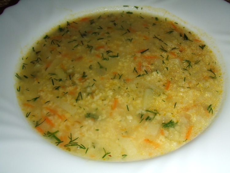 Пшенный суп: пример готового блюда и его подачи