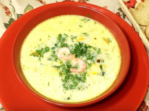Ароматный сырный суп с креветками