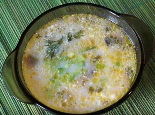 Сырный суп с мясными фрикадельками