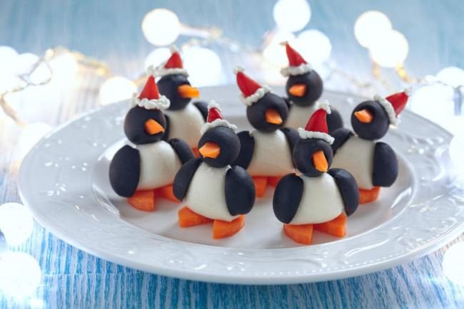 Пингвины из яиц