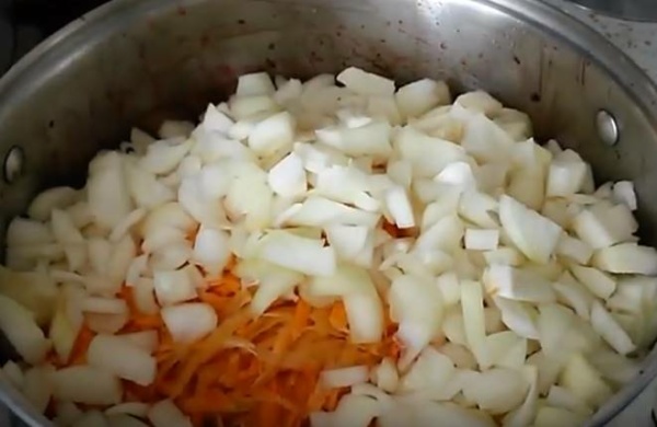 борщ с фасолью 4 морковь и лук