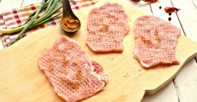 Отбивные из свинины на сковороде — 5 рецептов приготовления вкусных и сочных отбивных этап 17
