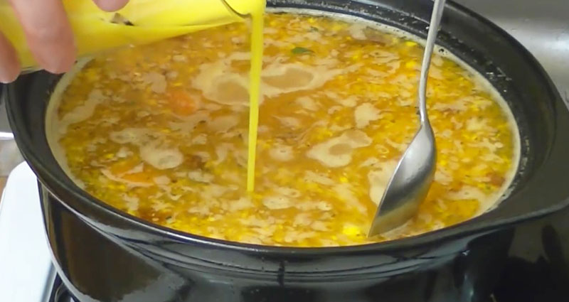 щавелевый суп с крапивой