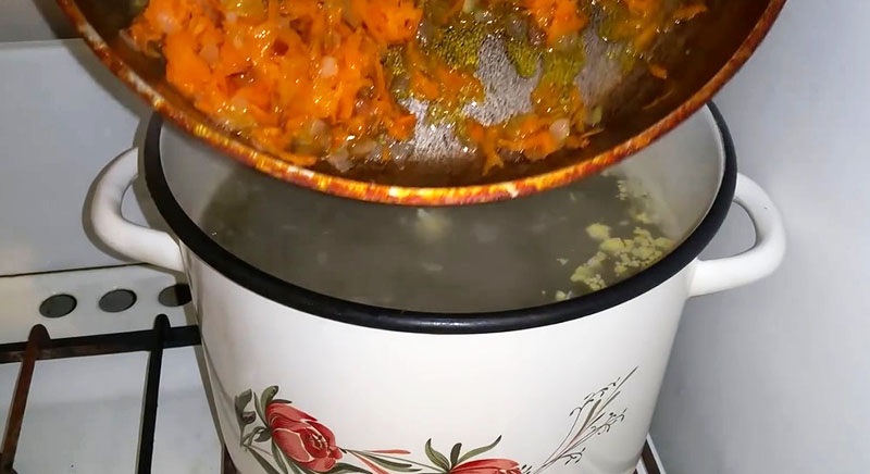 щавелевый суп с рисом