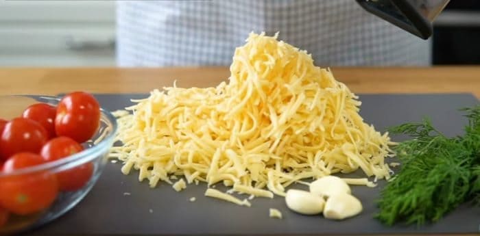 Натертый сыр
