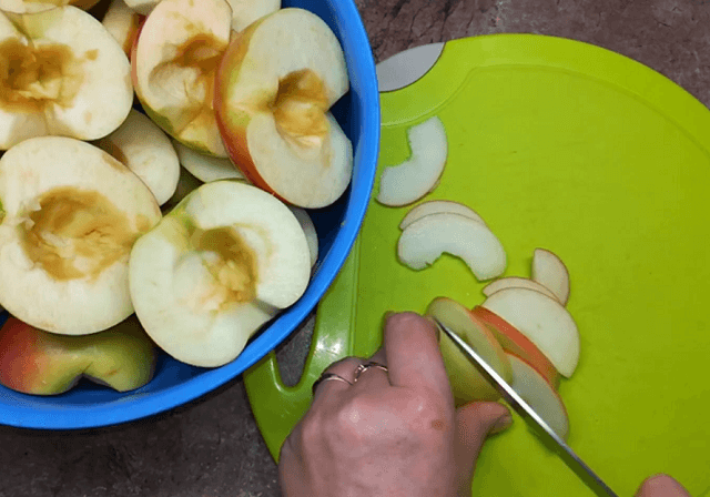 Прозрачное варенье из яблок дольками - простые и быстрые рецепты в домашних условиях