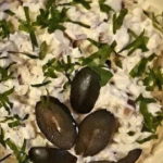 Классический салат с печенью трески - 10 очень вкусных и простых рецептов с фото пошагово